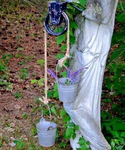 Peacock Park Pulley Bucket Planter