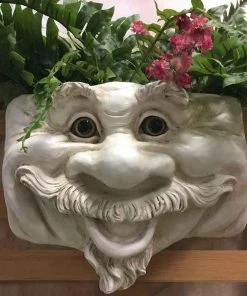 Homestyles Uncle Nate Wall Planter